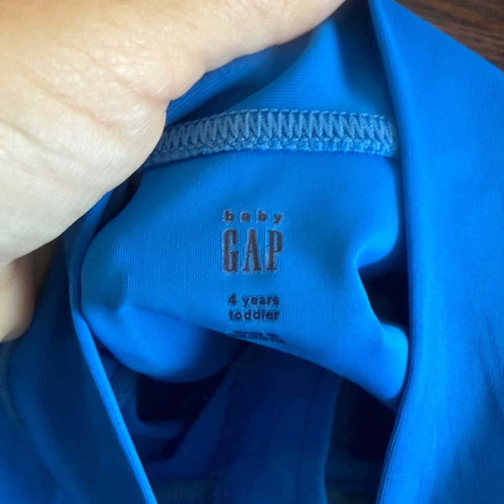 GAP Kids Bright Blue Rashguard - Picture 2 of 3